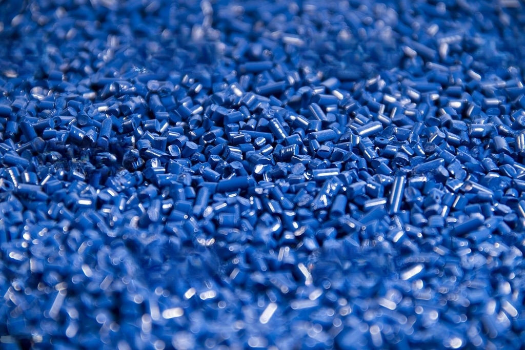 Think Plastic — Think IPPSOL